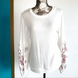 (NWT) Time & Tru Embroidered Long Sleeve